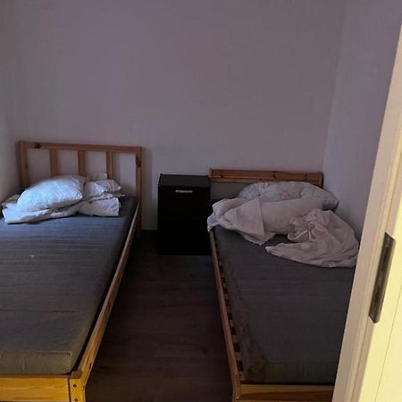 Downtown Fine-Tuned 2 Bedroom + Livingroom Apartment Th.32.1.3 Szombathely Esterno foto