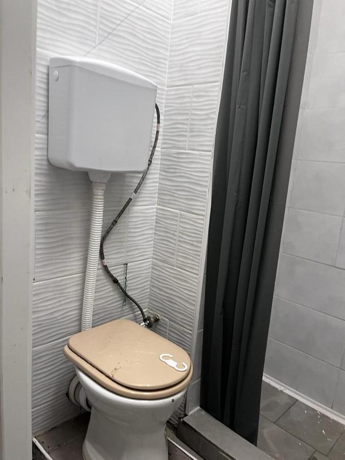 Downtown Fine-Tuned 2 Bedroom + Livingroom Apartment Th.32.1.3 Szombathely Esterno foto