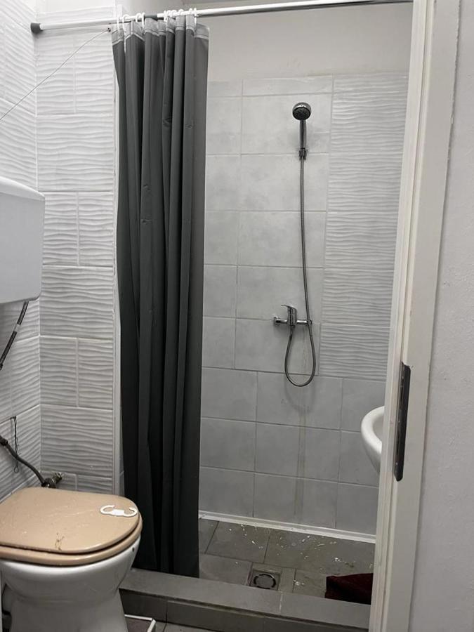 Downtown Fine-Tuned 2 Bedroom + Livingroom Apartment Th.32.1.3 Szombathely Esterno foto